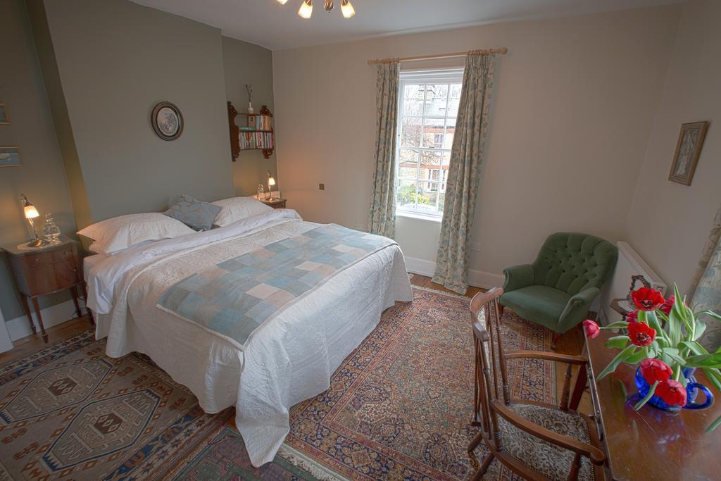 5 Chapel Street Bed And Breakfast Cambridge  Esterno foto